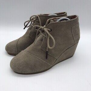 Toms Taupe Suede Ankle Booties Women's size 6.5 Wedge Heel Lace Up 300415 Shoes